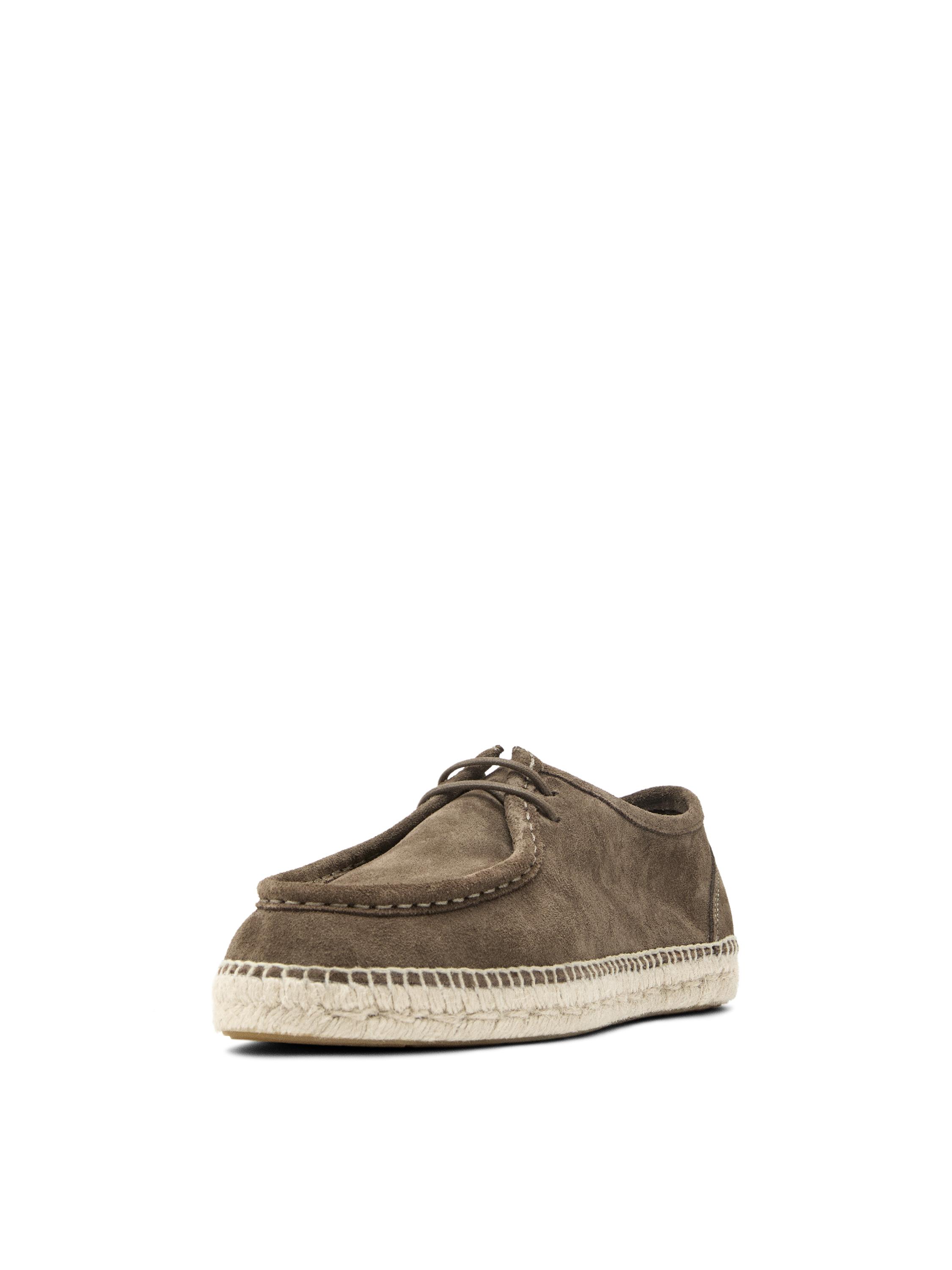 Split leather shoes with moc toe and jute sole